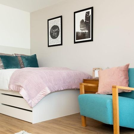 Chic Apartments And Studios At The Point In Aberdeen Zewnętrze zdjęcie