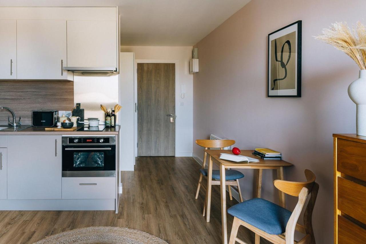 Chic Apartments And Studios At The Point In Aberdeen Zewnętrze zdjęcie